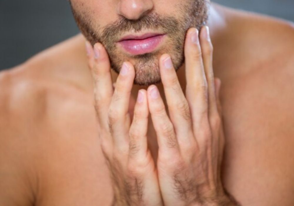 Contour de barbe (la séance)