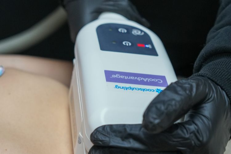 Double menton et relâchement du cou